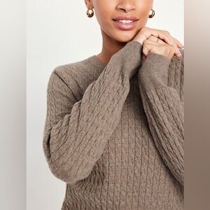 SoSoft Crew-Neck Cable Sweater Brown